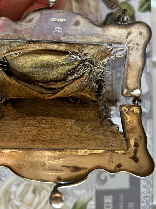 Antique Vintage German Silver Mesh Evening Bag with ornate Repoussé frame - Picture 4 of 6